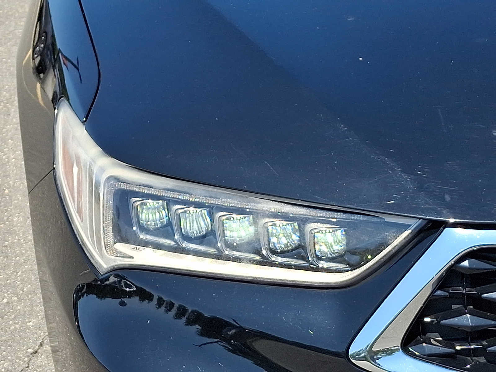 Used 2018 Acura TLX V6 SH-AWD w/ Technology Pkg image 9