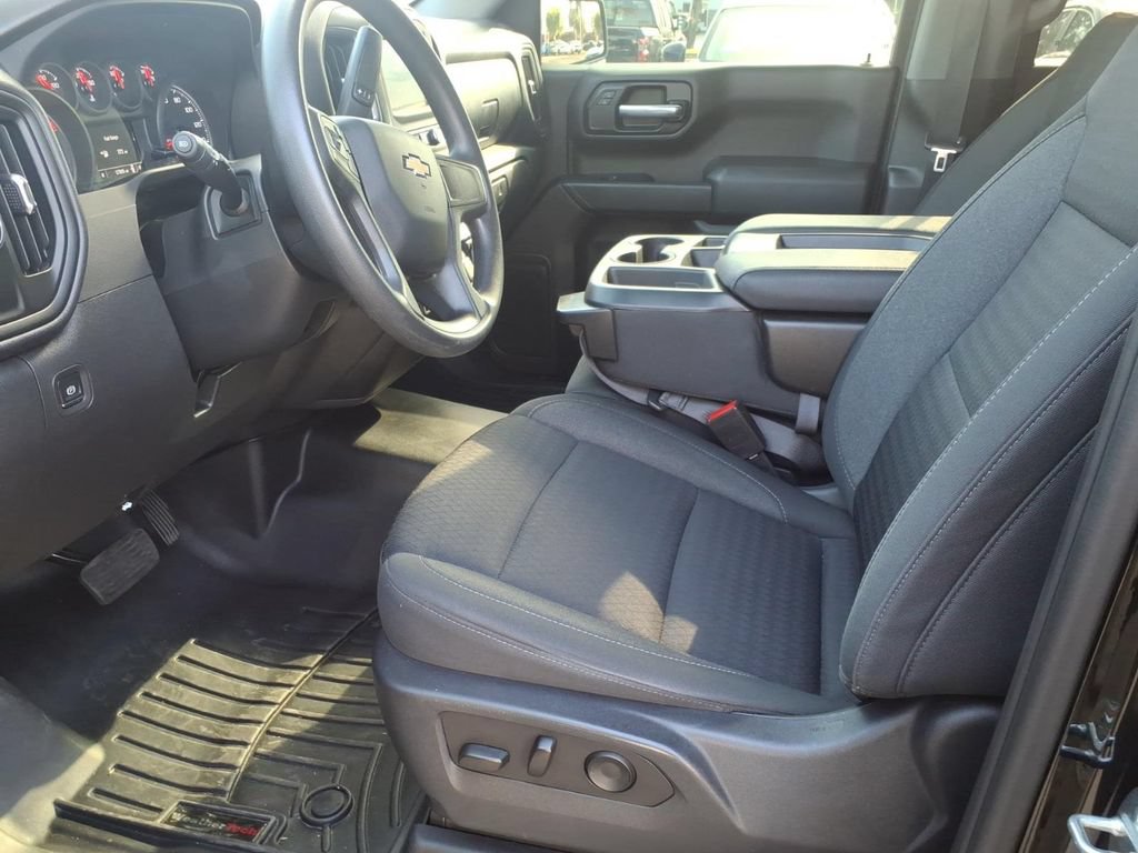Used 2023 Chevrolet Silverado 1500 Custom w/ LPO, Dark Essentials Package RWD image 14