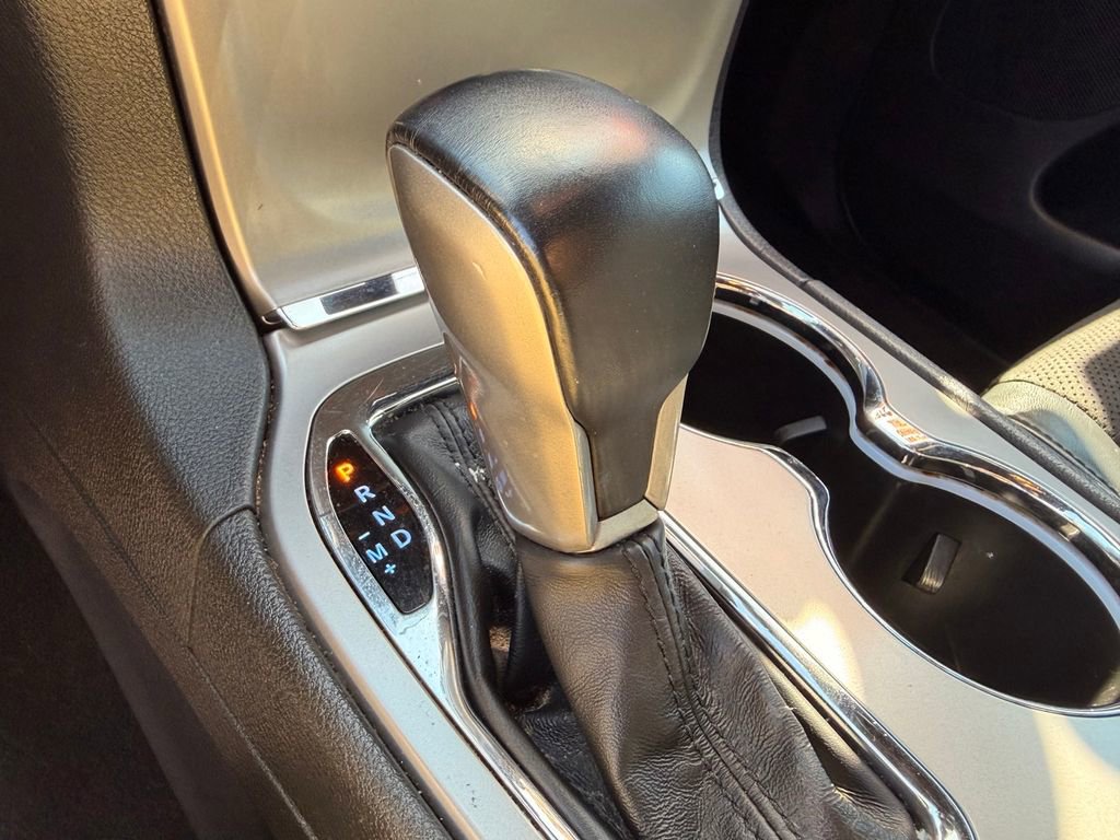 Used 2022 Jeep Grand Cherokee Laredo X image 22