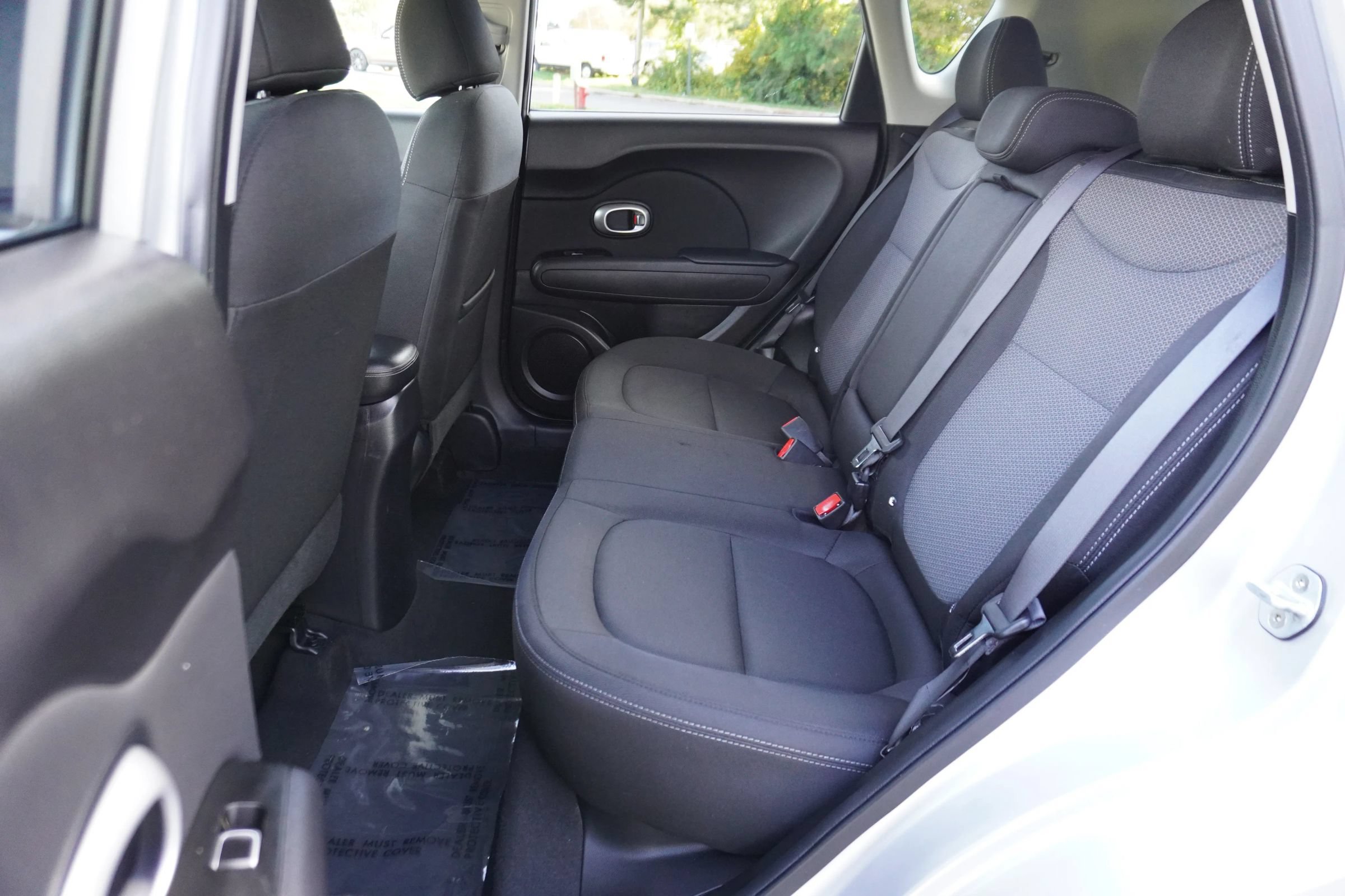 Used 2018 Kia Soul + FWD image 10