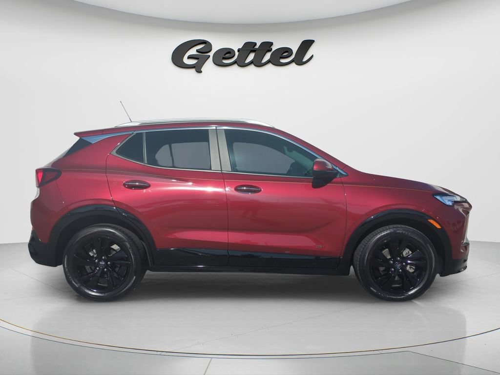 Used 2025 Buick Encore GX Sport Touring FWD image 4