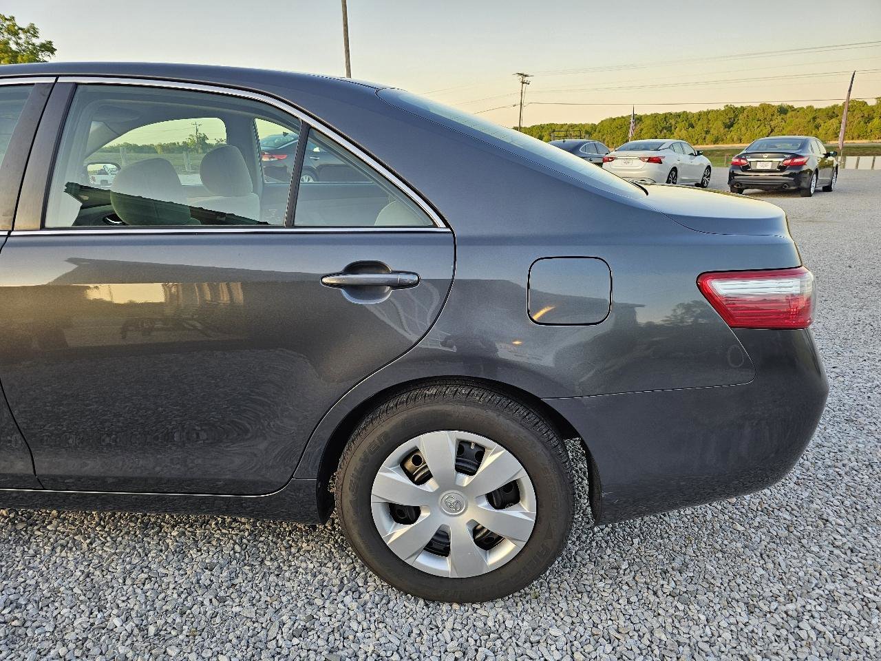 Used 2007 Toyota Camry LE FWD image 5