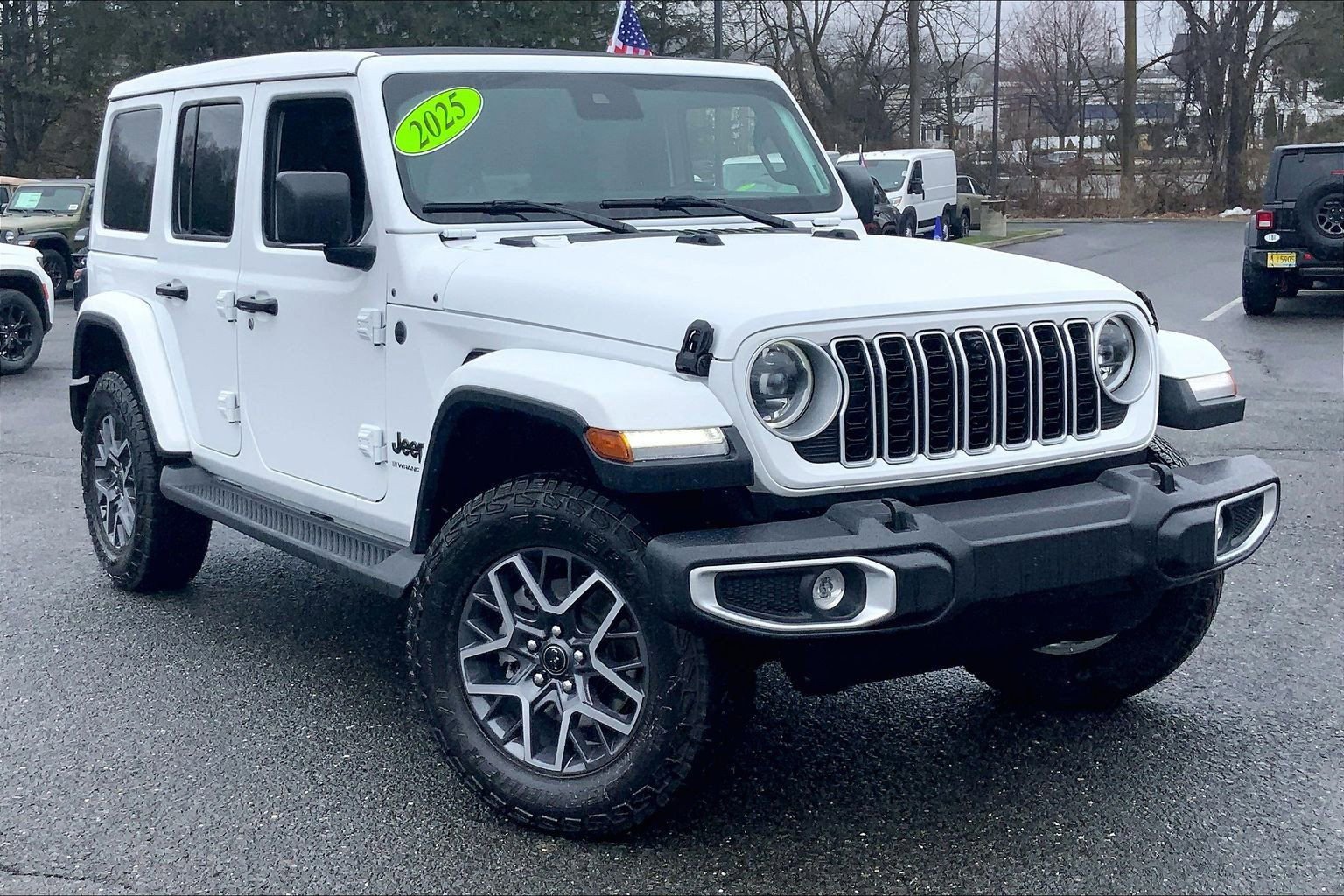 Certified 2025 Jeep Wrangler Sahara image 2