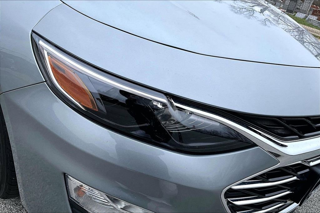 Used 2023 Chevrolet Malibu LT FWD image 28