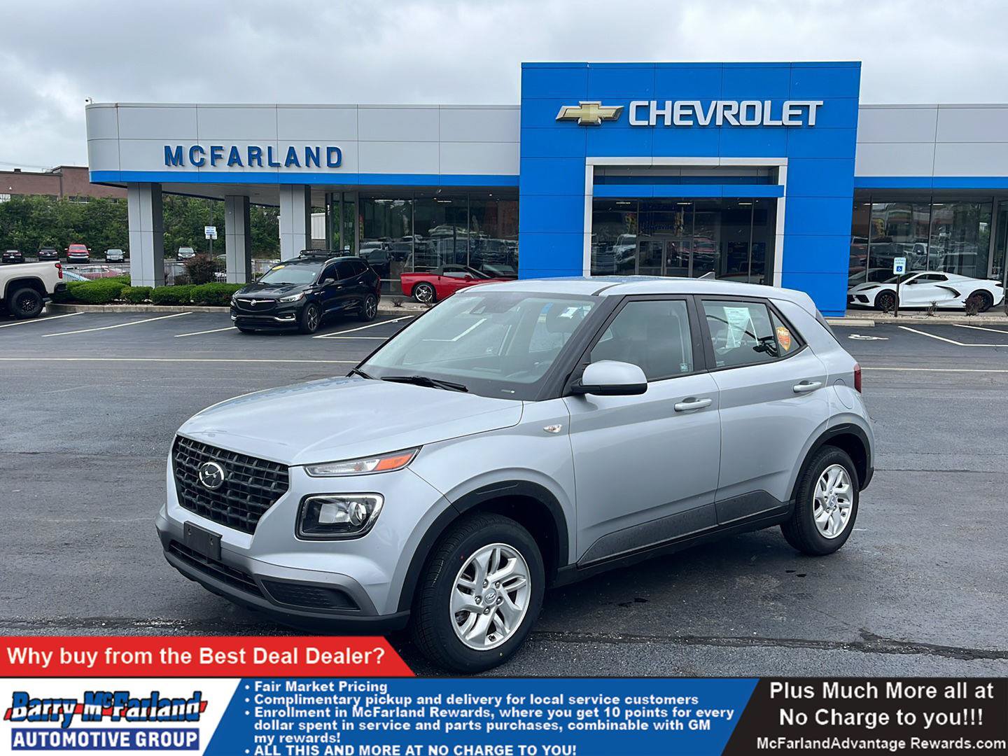 Used 2021 Hyundai Venue SE FWD image 1