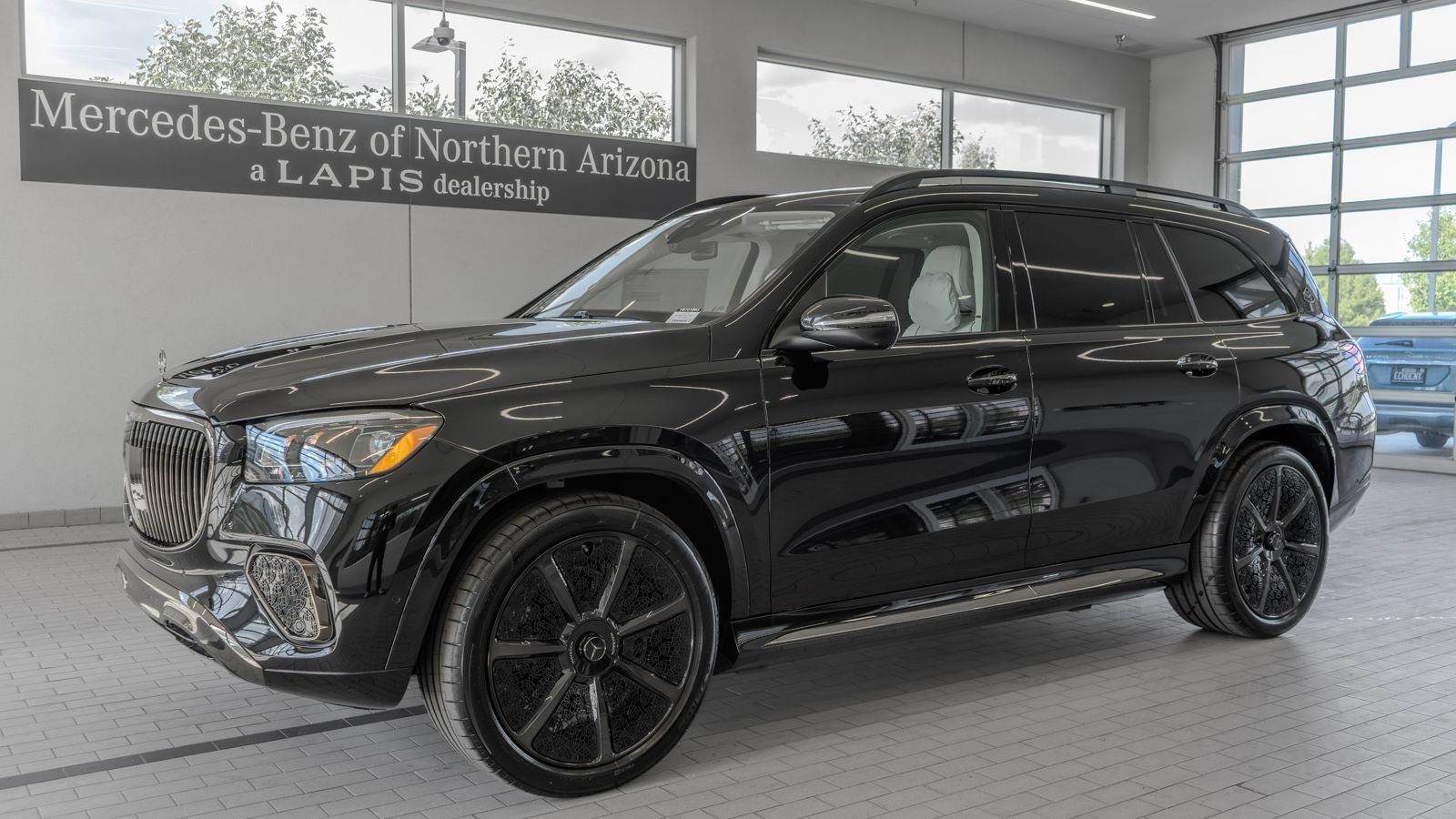 New 2026 Mercedes-Benz Maybach GLS 600 4MATIC image 3