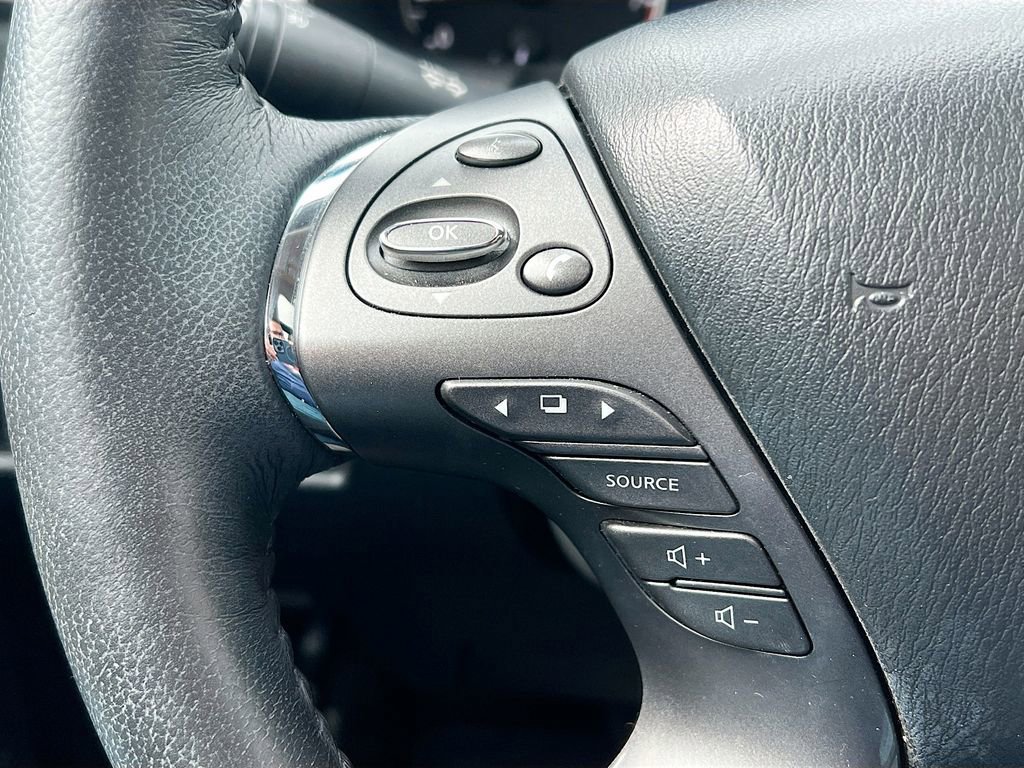 Used 2020 Nissan Murano SL w/ Moonroof Package image 12