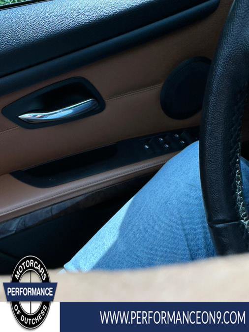 Used 2010 BMW 328i Convertible image 22