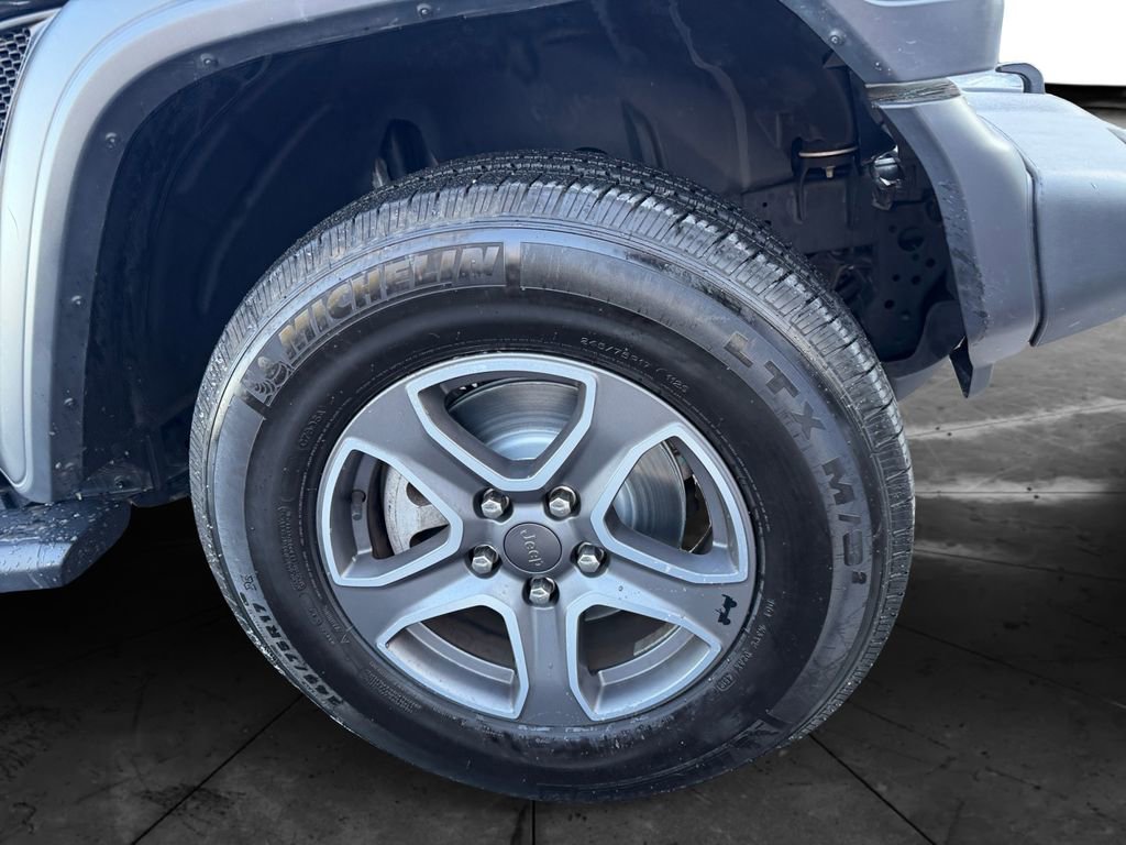 Used 2022 Jeep Wrangler Unlimited Sport image 30