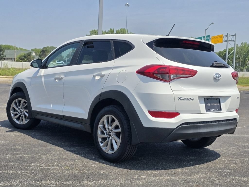 Used 2018 Hyundai Tucson SE w/ Cargo Package AWD/4WD image 12