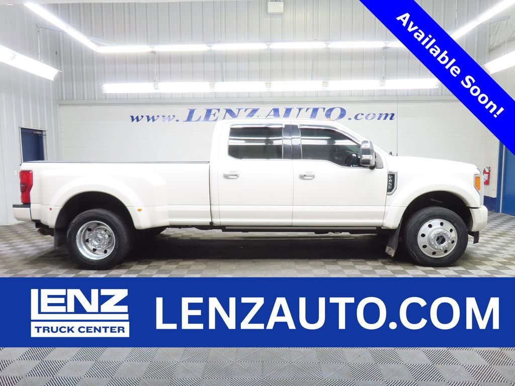 Used 2017 Ford F450 Platinum w/ Platinum Ultimate Package AWD/4WD image 1
