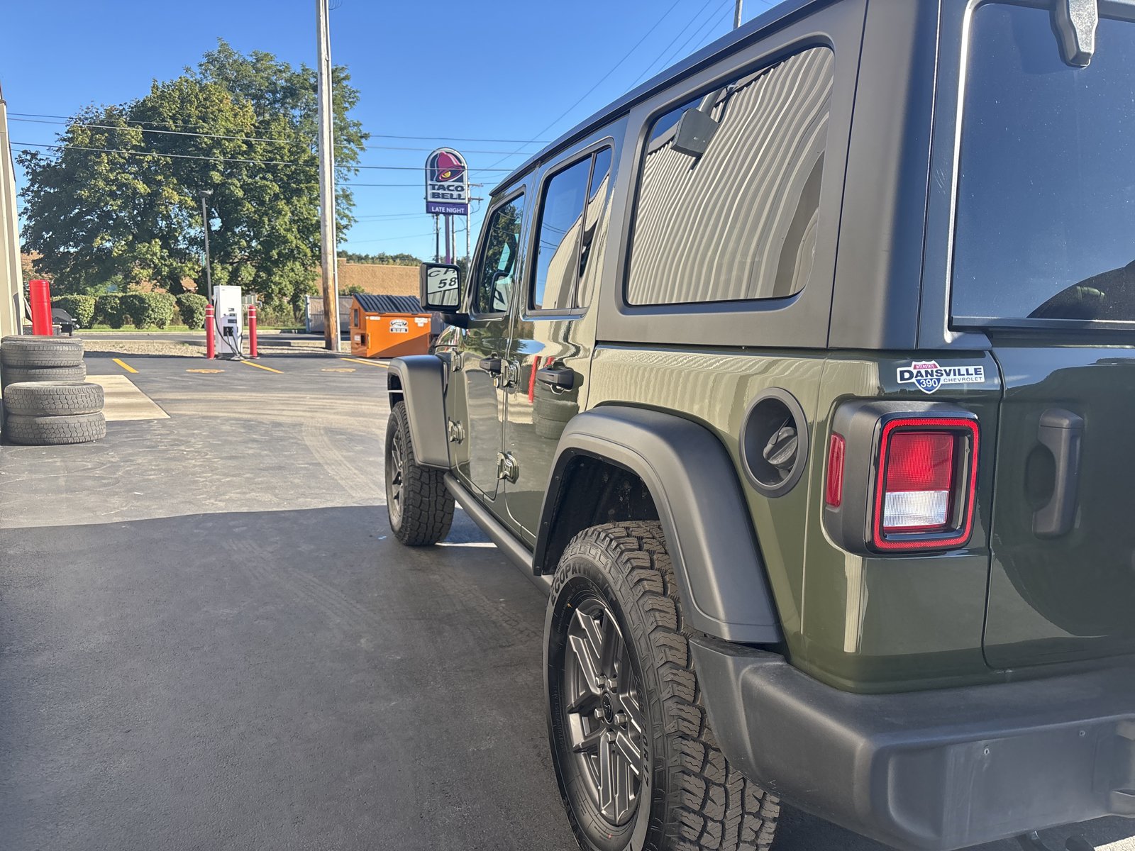 Used 2020 Jeep Wrangler Unlimited Sport AWD/4WD image 8