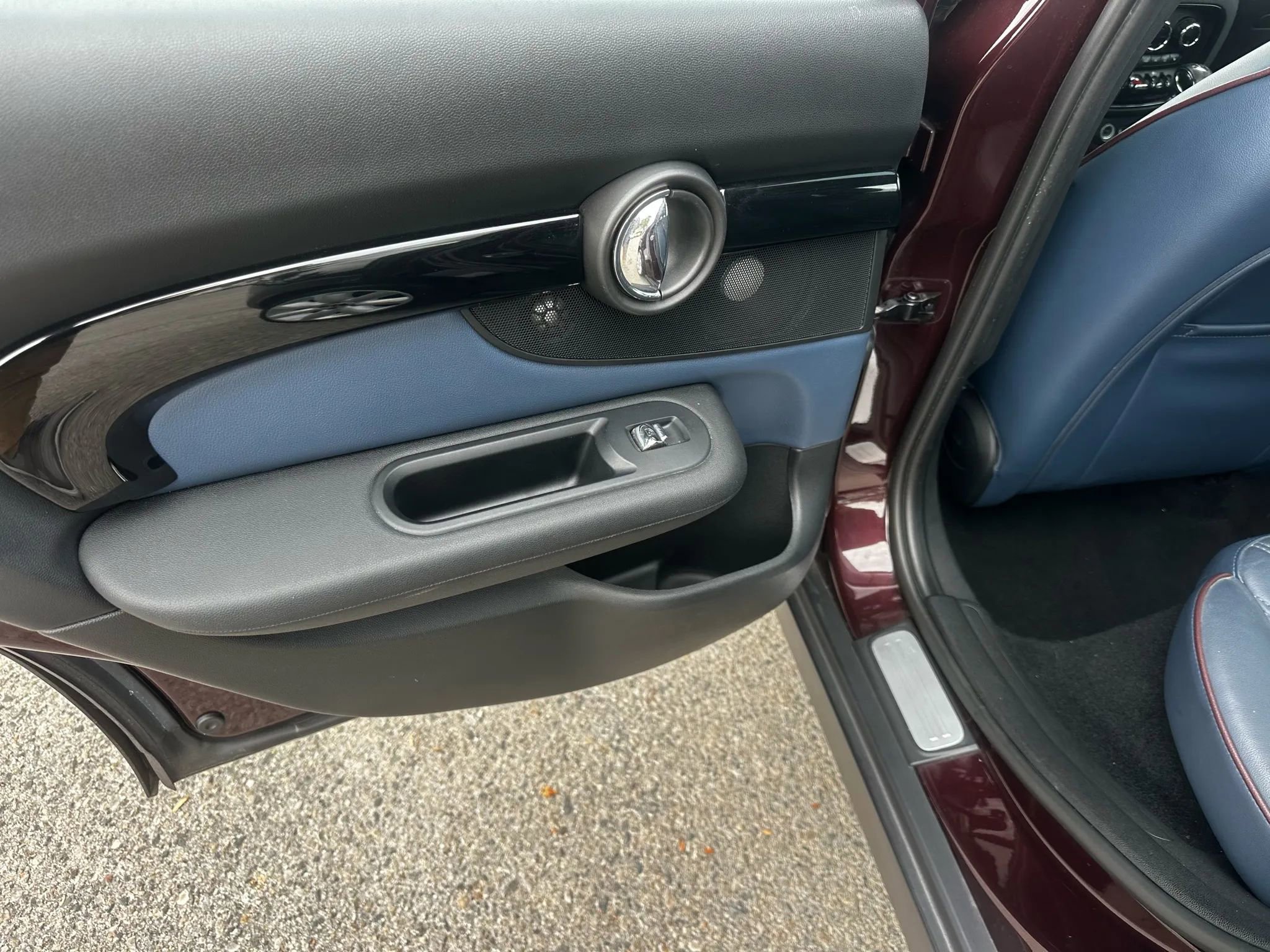 Used 2017 MINI Cooper Clubman image 16