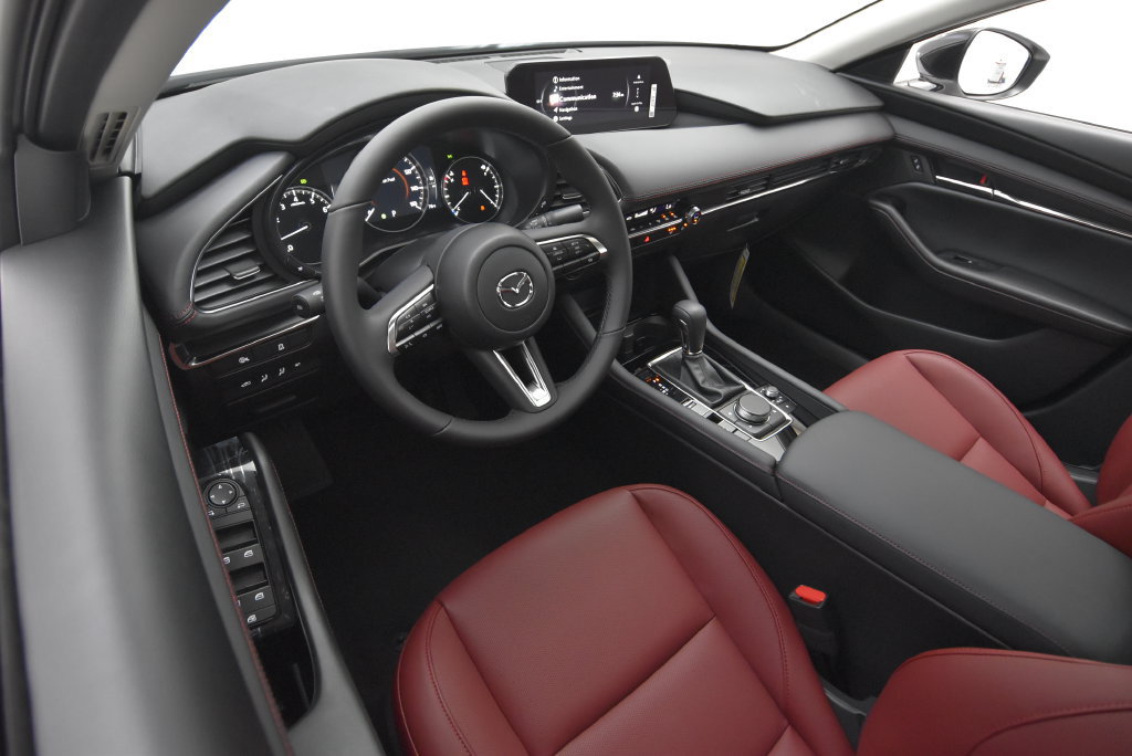 New 2026 MAZDA MAZDA3 Carbon AWD/4WD image 30