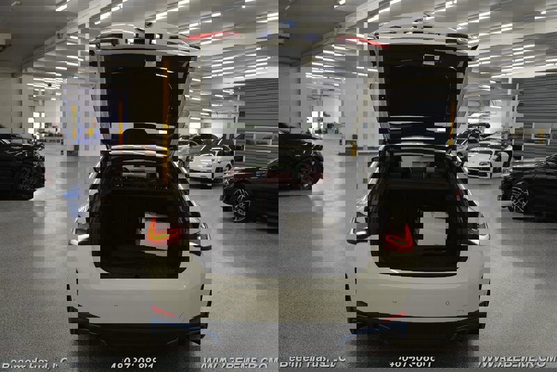 Used 2022 BMW i4 eDrive40 image 41