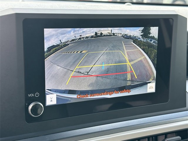 Used 2025 Toyota Tacoma SR5 image 16