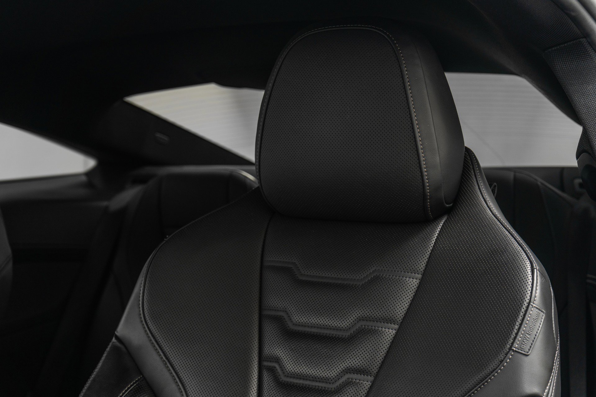 Used 2023 BMW 840i xDrive Coupe w/ Driving Assistance Package image 27