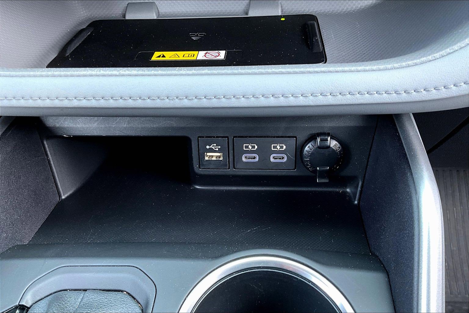 Used 2023 Toyota Highlander XLE image 15