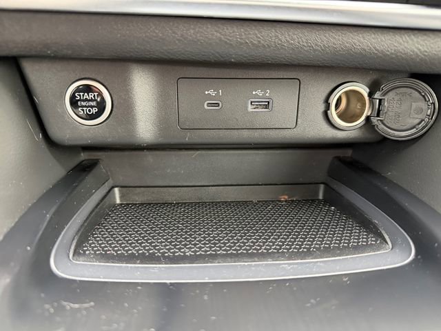 Used 2023 Nissan Rogue SV image 23