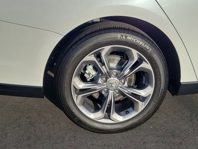 Used 2024 Honda Accord EX image 6