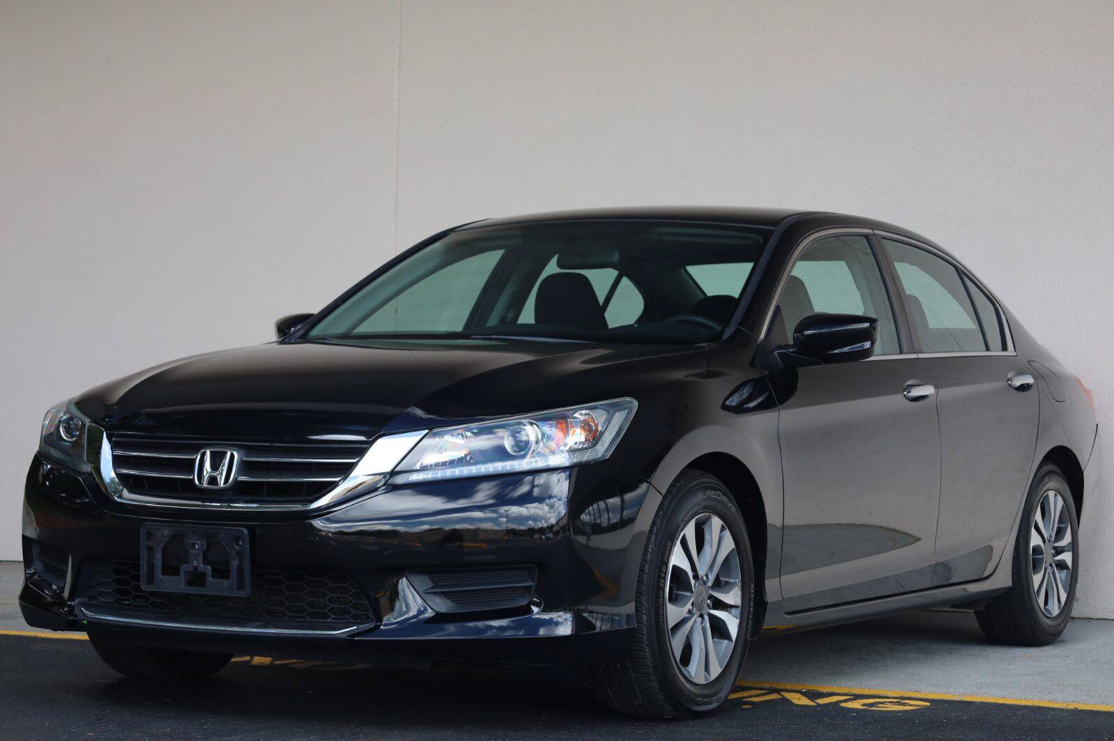 Used 2015 Honda Accord LX image 7