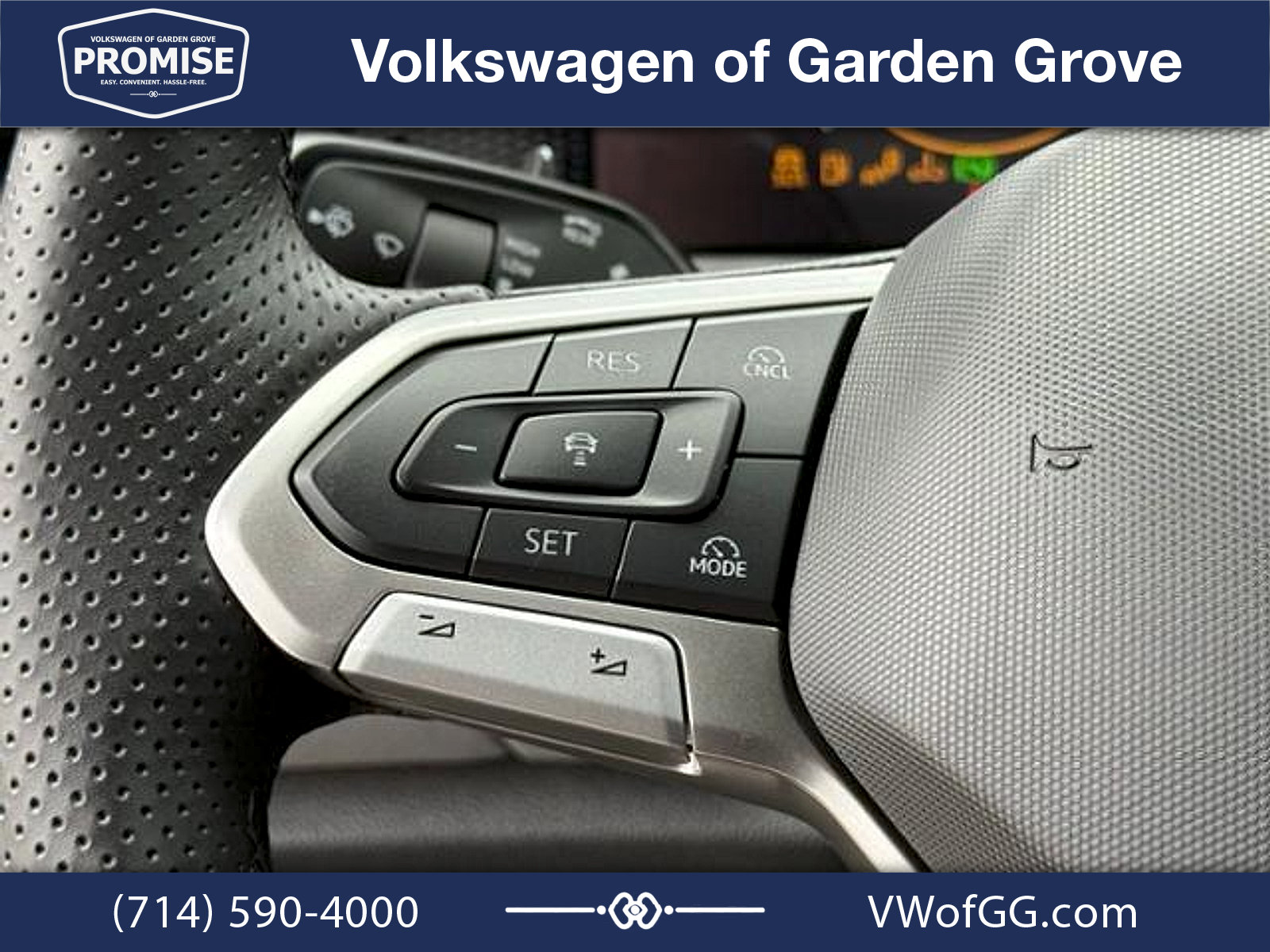 New 2026 Volkswagen Tiguan SE R-Line FWD image 19