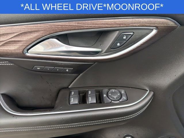 Used 2022 Buick Envision Avenir w/ Technology Package II AWD/4WD image 25