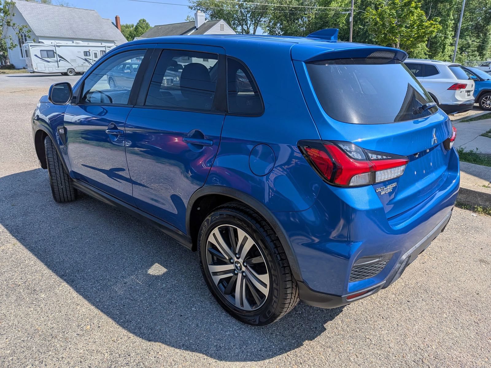 Used 2020 Mitsubishi Outlander Sport ES FWD image 4