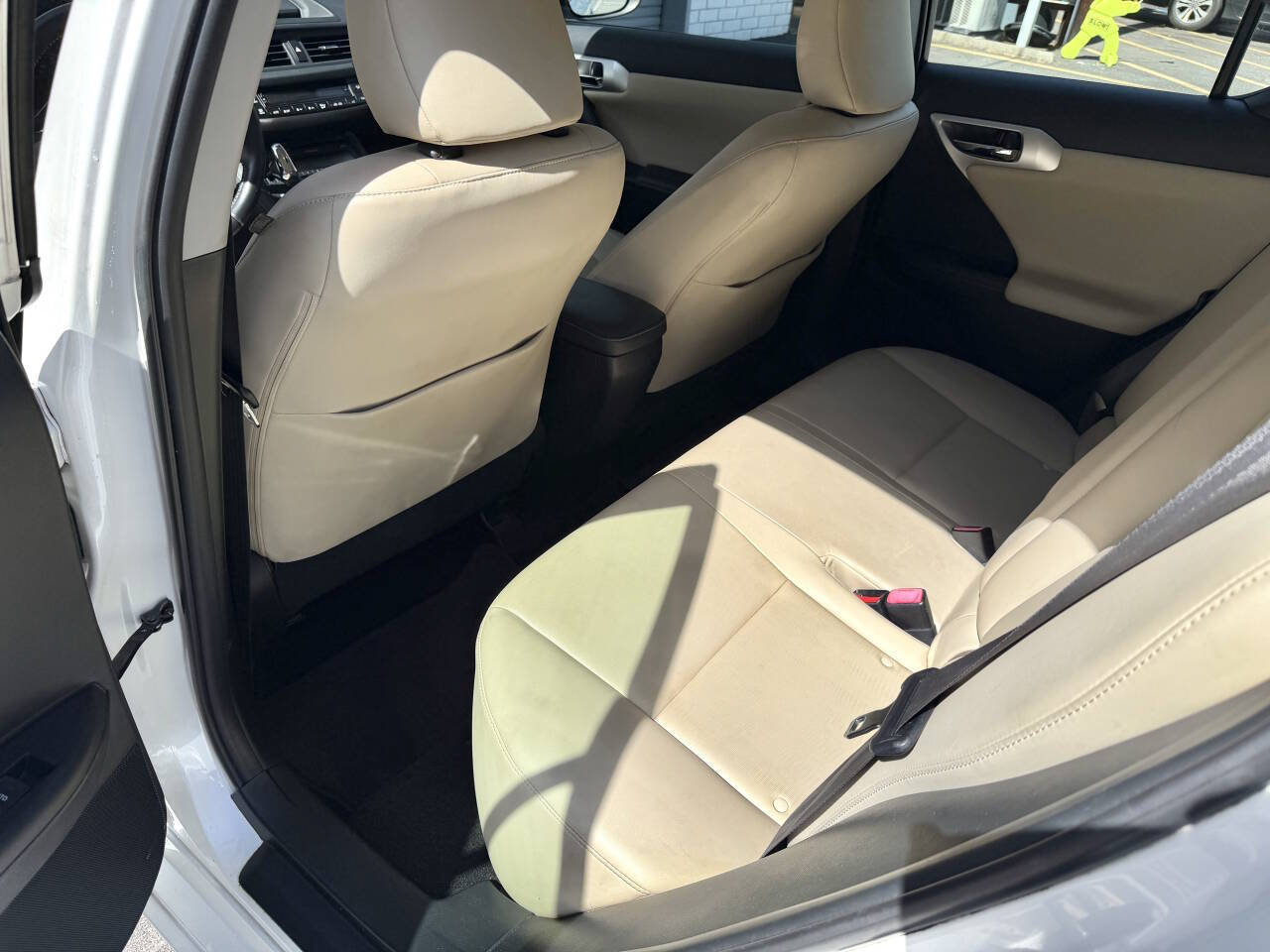Used 2012 Lexus CT 200h Premium FWD image 10