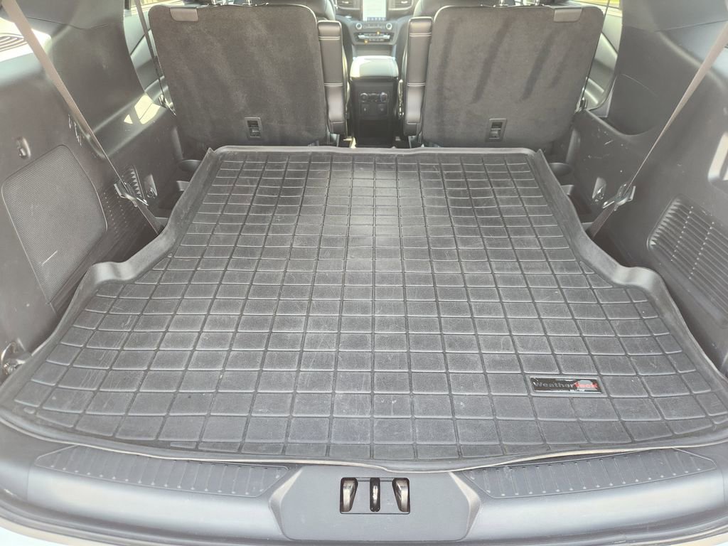 Used 2020 Ford Explorer ST w/ Premium Technology Package image 22