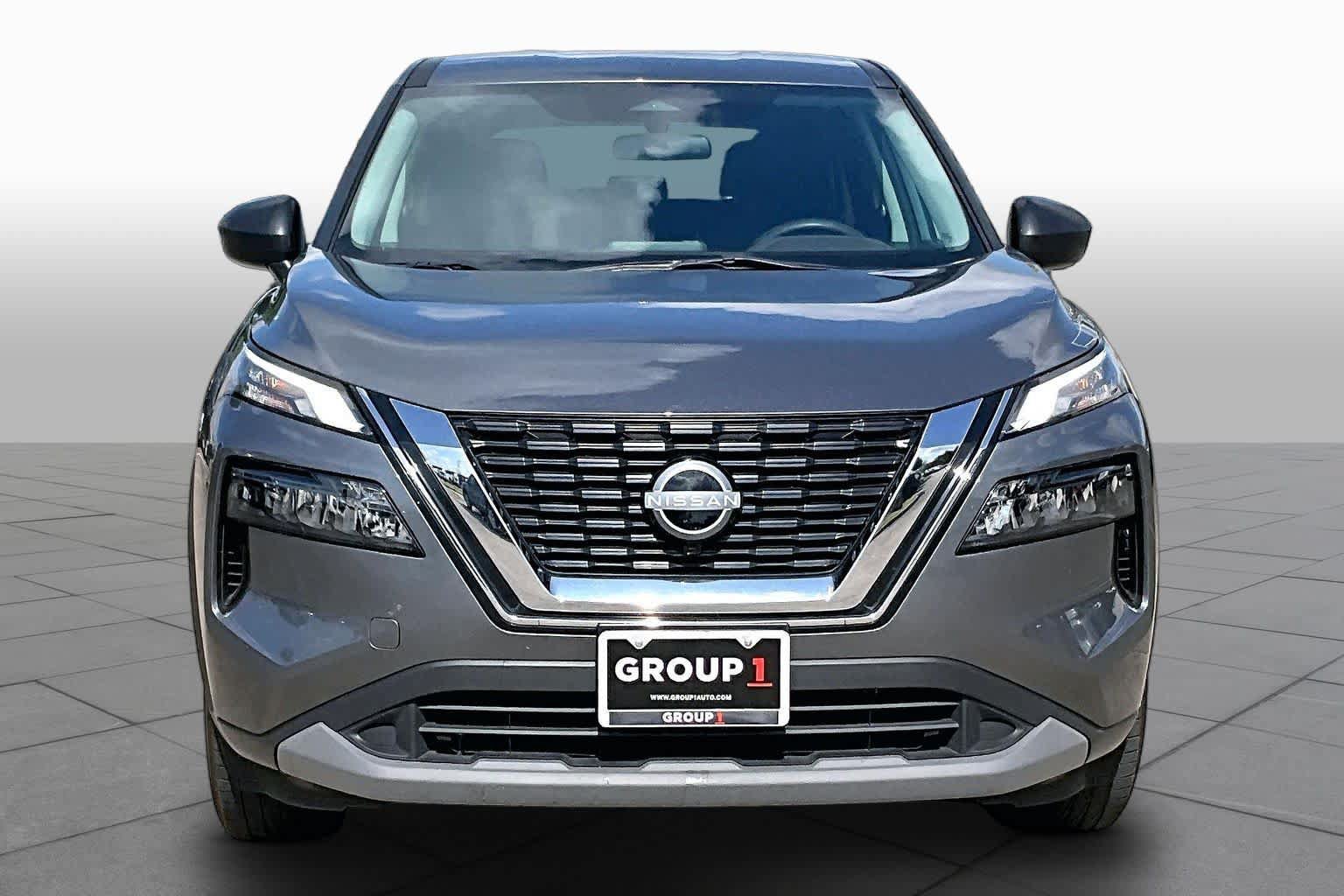 Used 2023 Nissan Rogue S FWD image 4