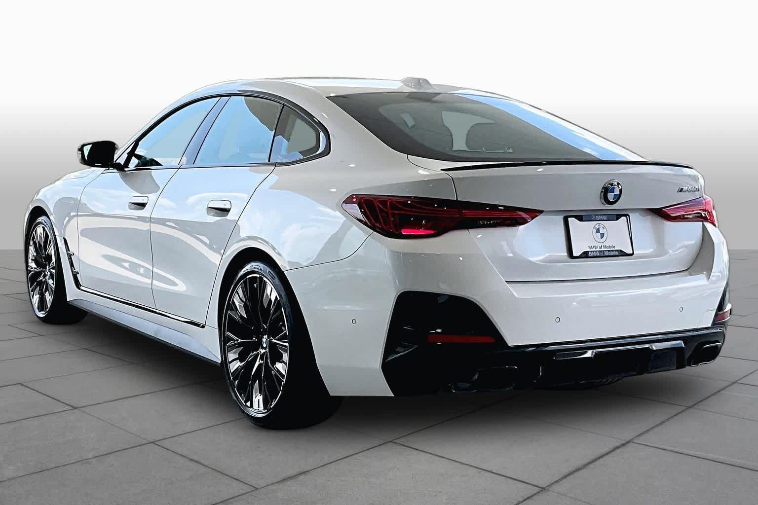 New 2026 BMW M440i w/ Premium Package RWD image 12