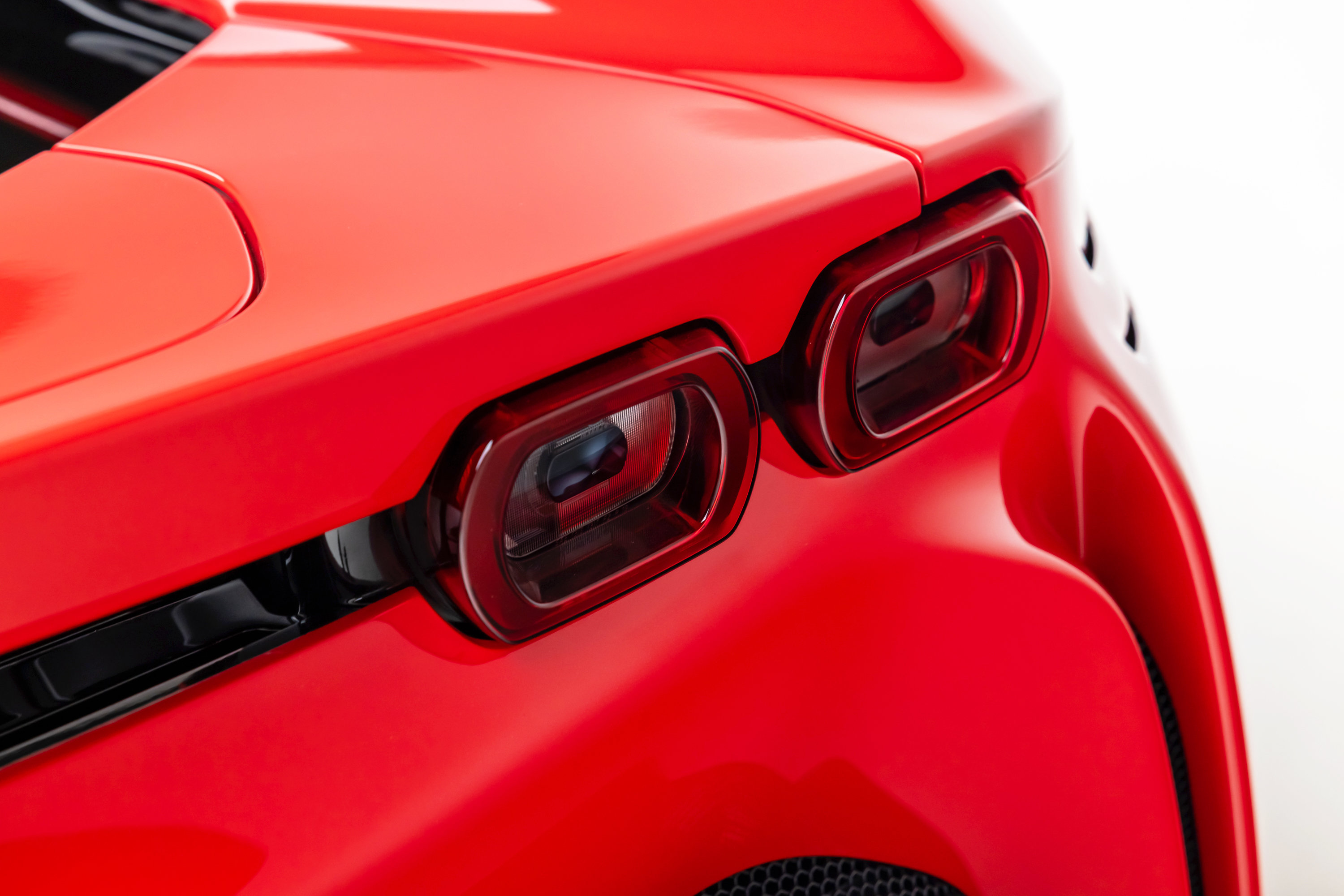 Certified 2021 Ferrari SF90 Stradale AWD/4WD image 24