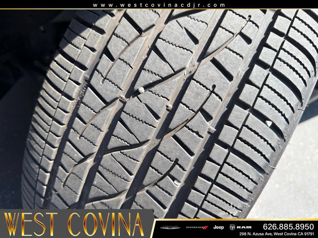Used 2024 Dodge Durango GT AWD/4WD image 38