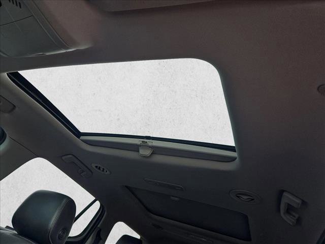 Used 2017 GMC Acadia SLT image 11