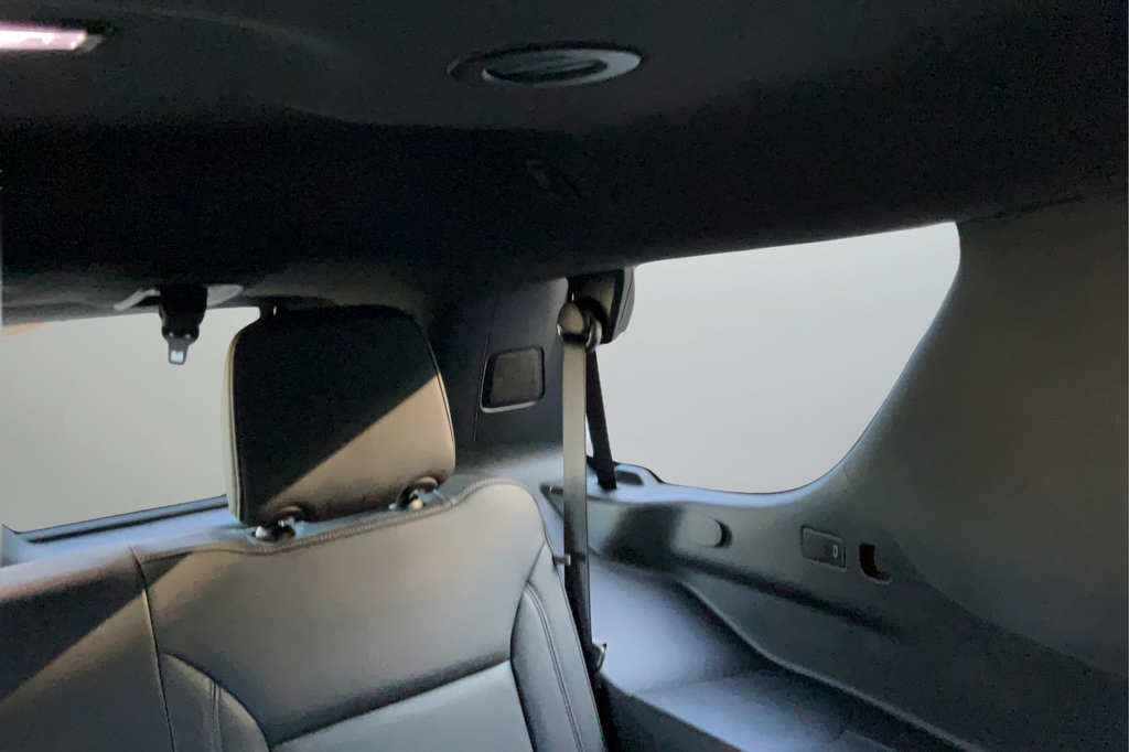 Certified 2025 Chevrolet Tahoe LT RWD image 36