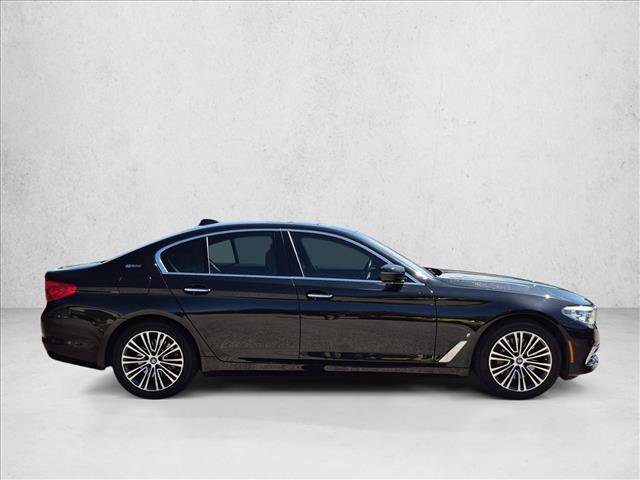 Used 2018 BMW 530e xDrive AWD/4WD image 4