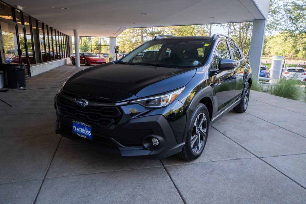 Certified 2025 Subaru Crosstrek 2.5i Premium AWD/4WD image 3