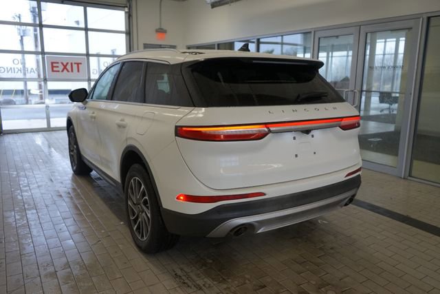 Used 2022 Lincoln Corsair AWD w/ Equipment Group 101A image 11