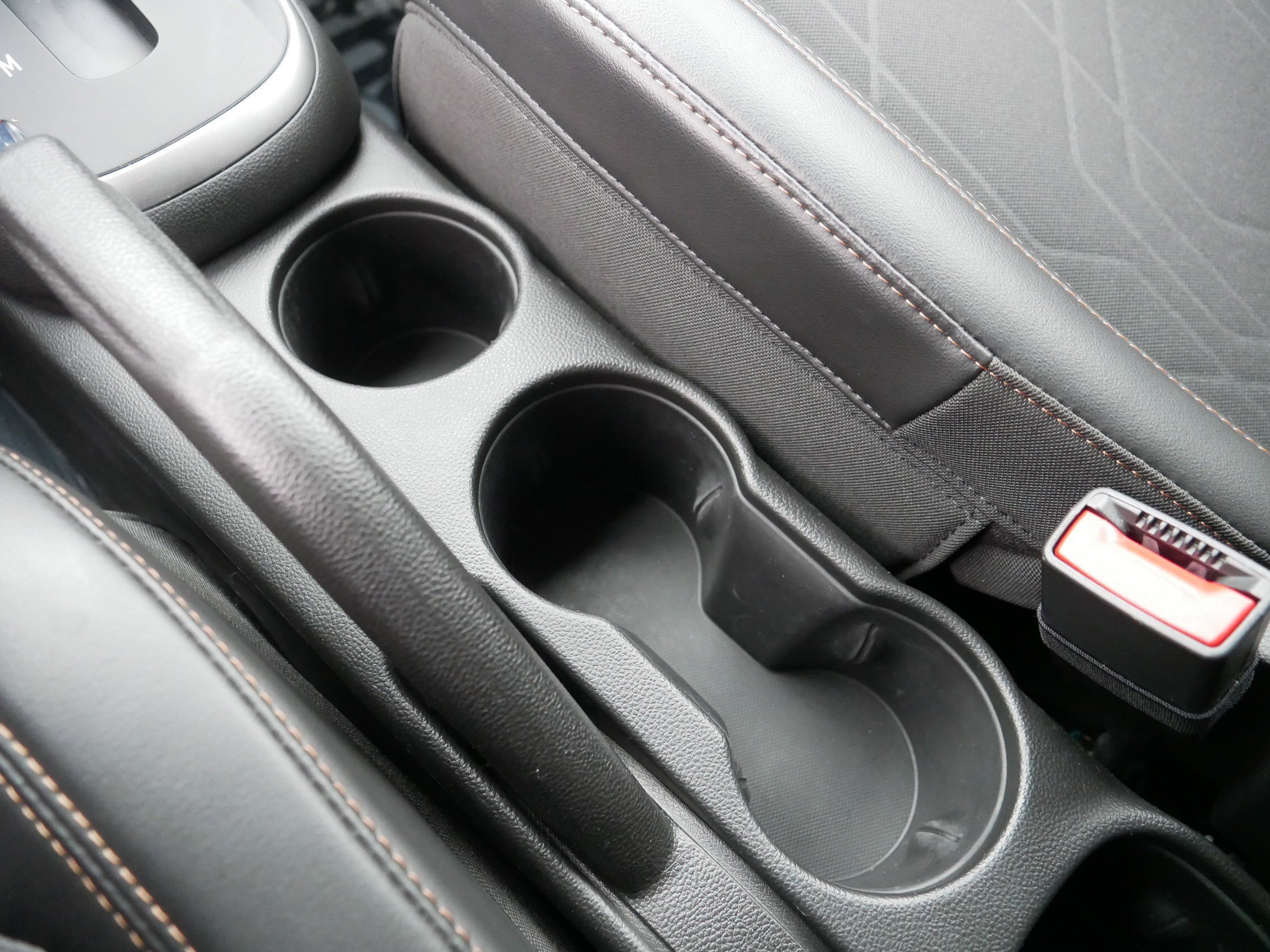 Used 2022 Chevrolet Trax LT w/ Sport Edition image 31