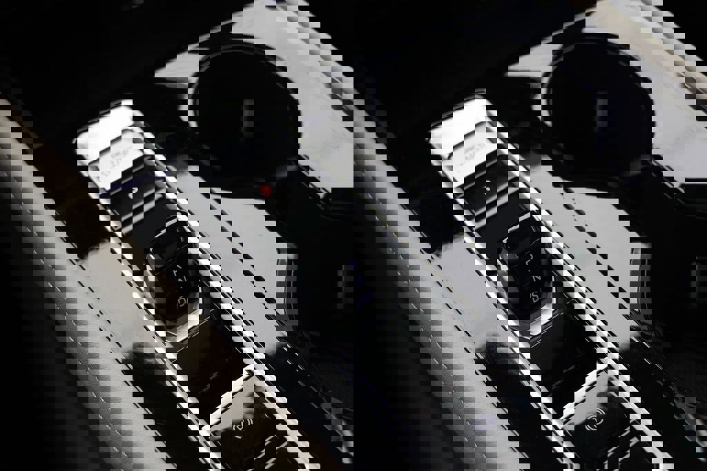 Used 2025 Volkswagen Atlas SEL Premium R-Line image 33