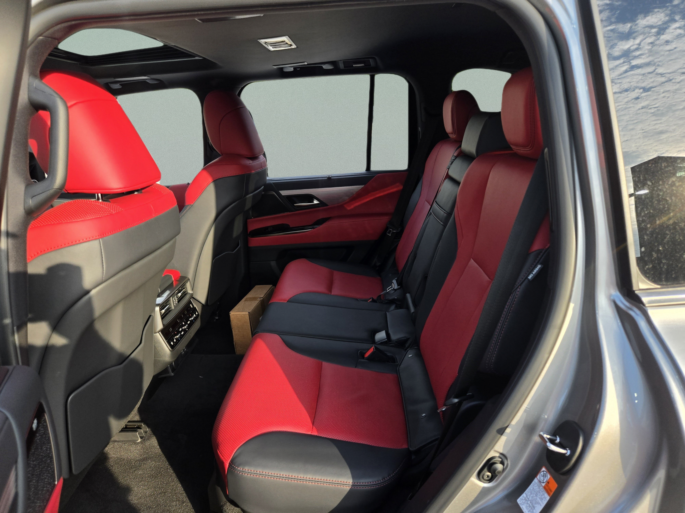 New 2026 Lexus LX 600 F Sport AWD/4WD image 22