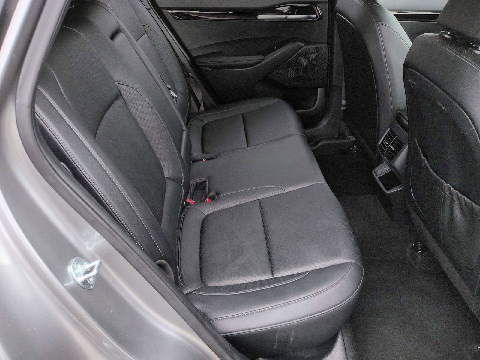 Used 2024 Kia Seltos EX image 21