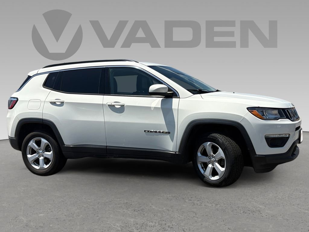 Used 2018 Jeep Compass Latitude w/ Popular Equipment Group image 8