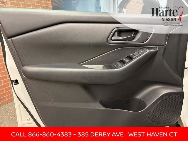 Certified 2024 Nissan Rogue S image 20