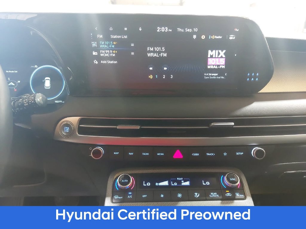 Used 2024 Hyundai Palisade SEL FWD image 21