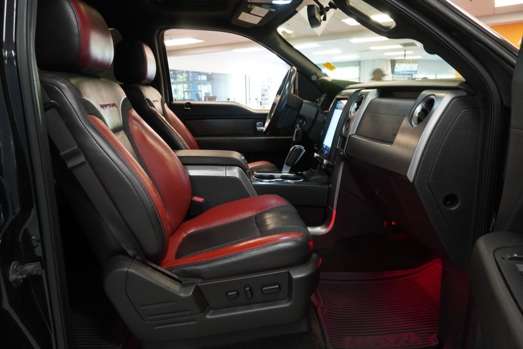 Used 2014 Ford F150 Raptor w/ Equipment Group 801A Luxury AWD/4WD image 38