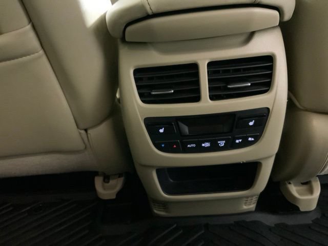 Used 2017 Acura MDX w/ Advance Package AWD/4WD image 33