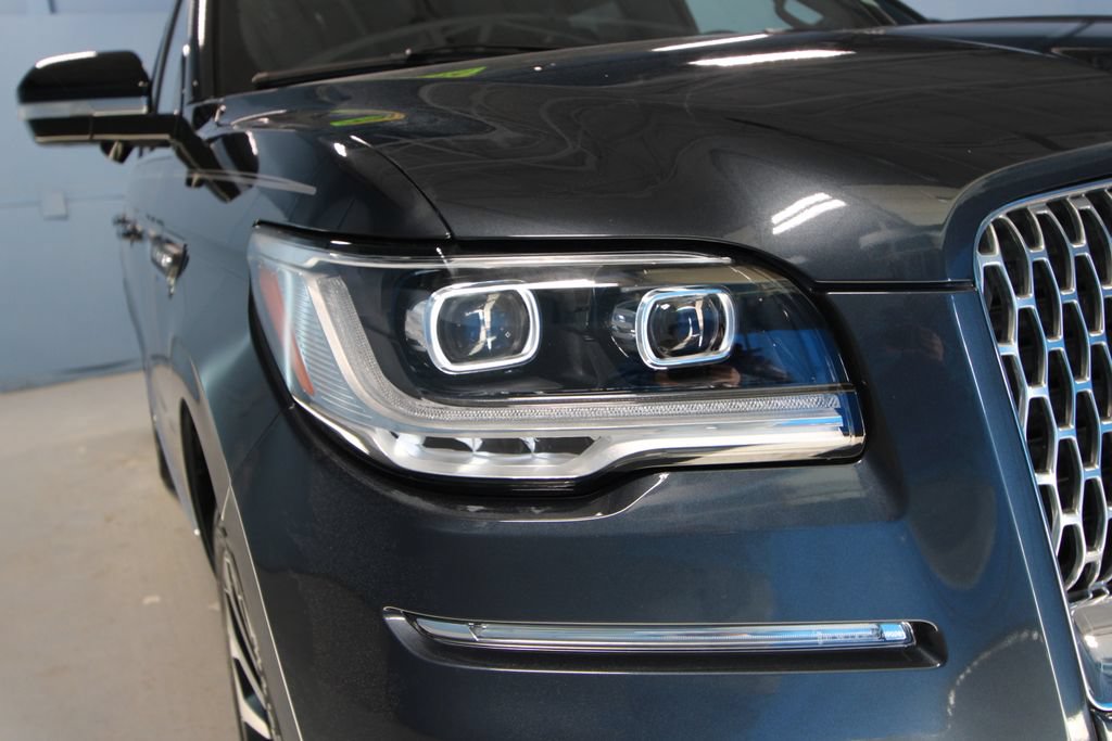 Used 2024 Lincoln Navigator L Reserve AWD/4WD image 38