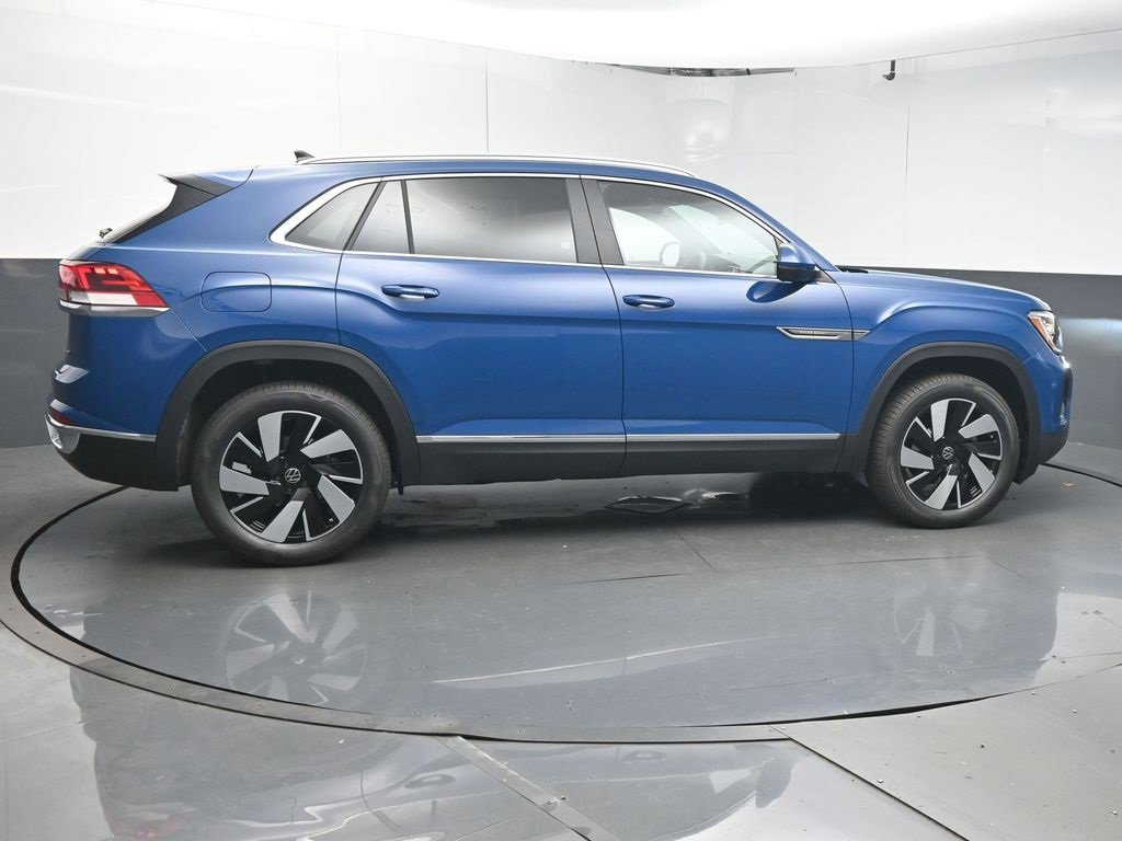 New 2026 Volkswagen Atlas Cross Sport SEL image 8